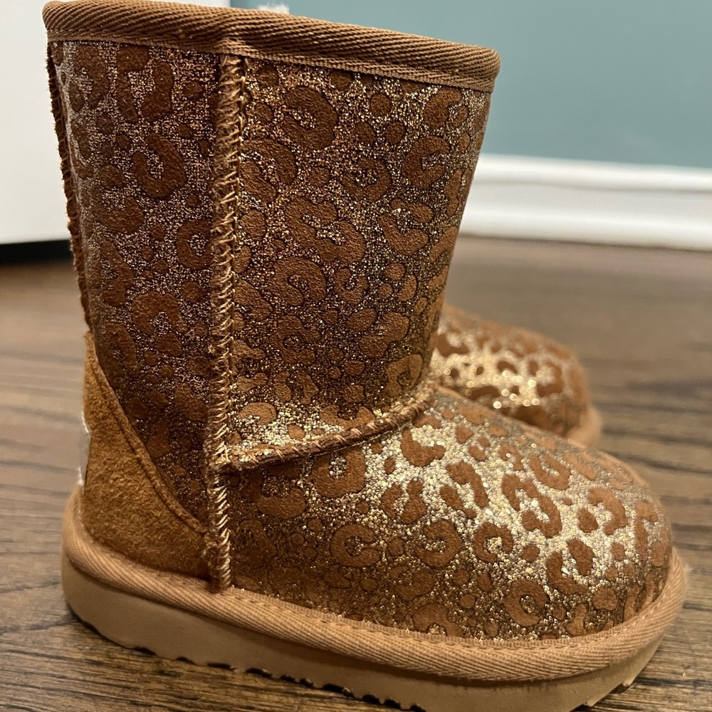 Toddler Leopard Uggs
